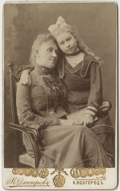 Marie von Ruckteschell ja Olga, kaksikportree