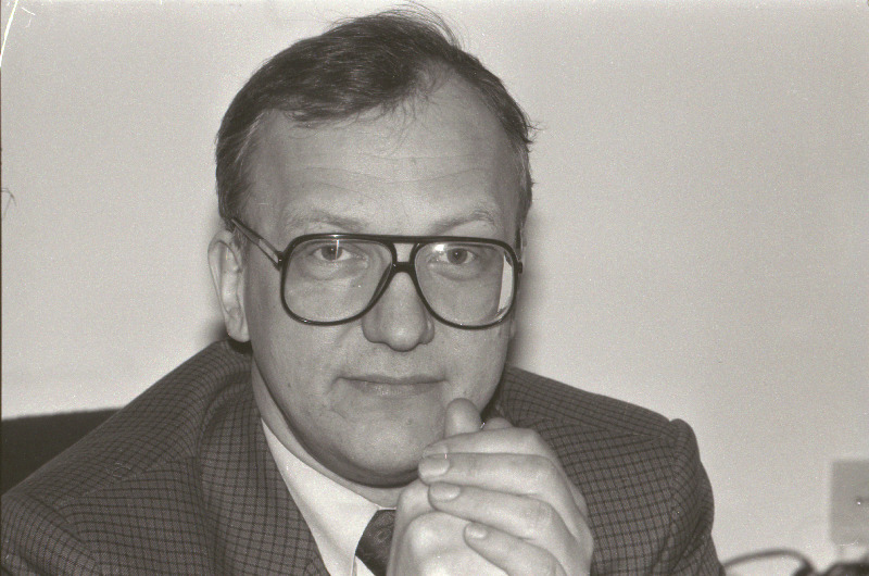 Eesti Rahvusraamatukogu teenindusdirektor Kalju Tammaru.