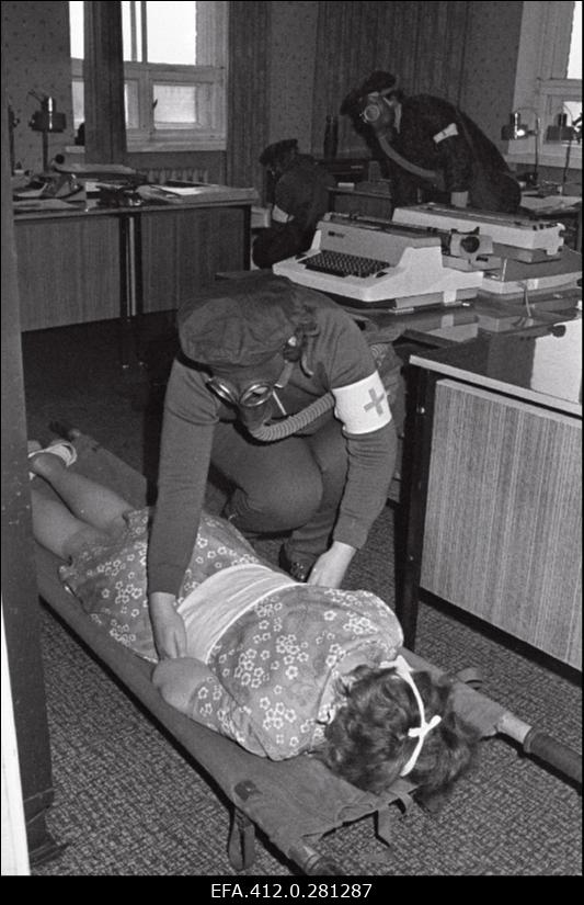 Teatriühingu Tööstuskombinaadi tsiviilkaitse õppused