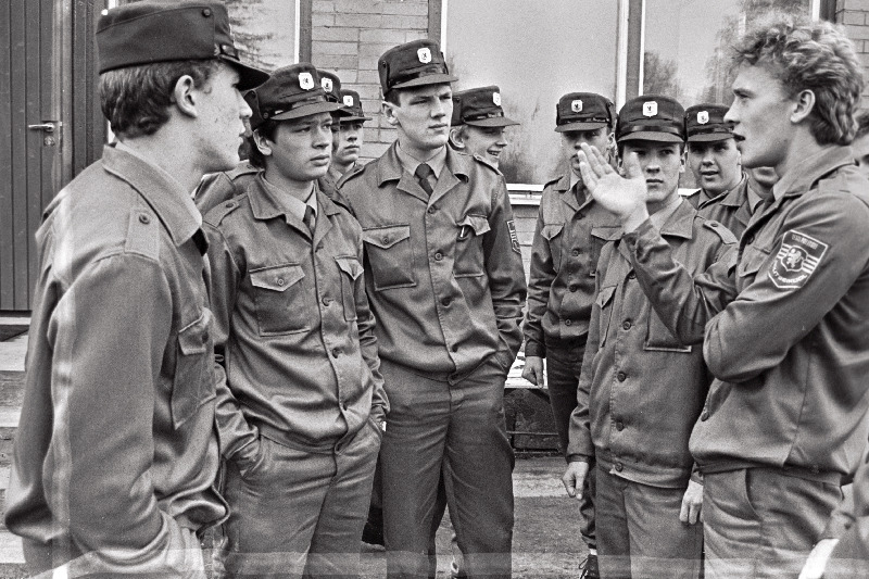 Paikuse Politseikool - grupp õues.