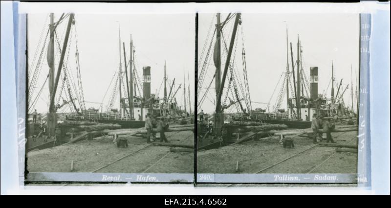 Vaade Tallinna sadamale.