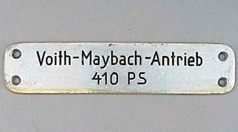Patent des Wilhelm Maybach und der Vereinigten Werkstätten zum Bruderhaus in Reutlingen auf eine Heizungsvorrichtung an Vergoldungs- und Hochdruckpressen, Patentbeschreibung - Kontext: Patentkommission der Zentralstelle für Gewerbe und Handel&gt;&gt; 3. Patente &gt;&gt; 3.29 Patente 1869 &gt;&gt; Patent des Wilhelm Maybach und der Vereinigten Werkstätten zum Bruderhaus in Reutlingen auf eine Heizungsvorrichtung an Vergoldungs- und Hochdruckpressen