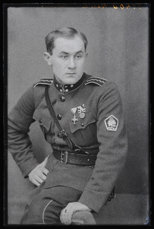 Sõjaväelane, alamkapten Artur Rehe, Sakala Partisanide Üksik Pataljon.