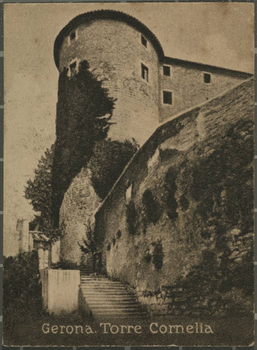 Gerona. Cornelia Tower - The Cornelia Tower, at the beginning of the Archaeological Walk