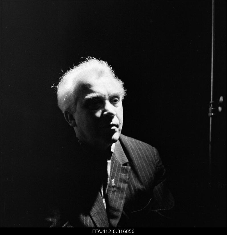 Professor Gustav Ernesaks