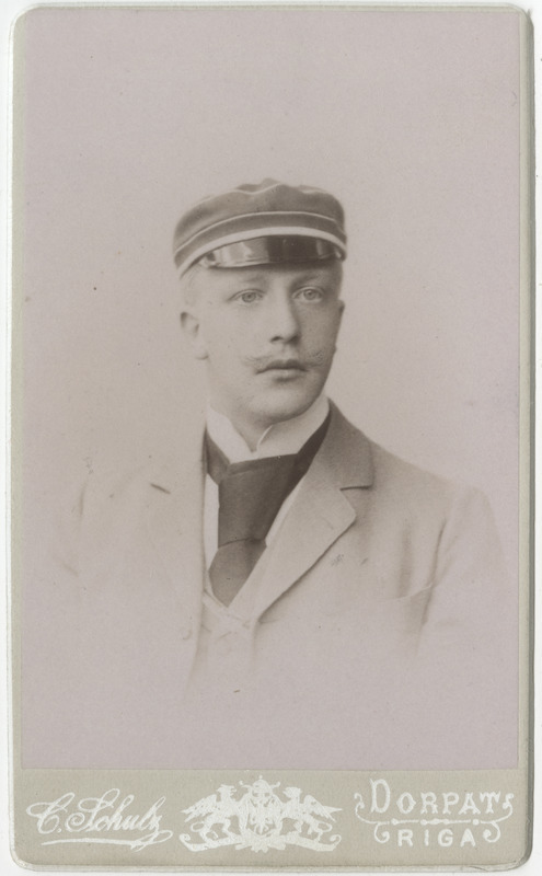 Korporatsioon "Estonia" liige Walter Pauker, portreefoto