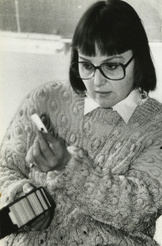 Tallinna 21. Keskkooli kunstiõpetaja Tiina Meeri.