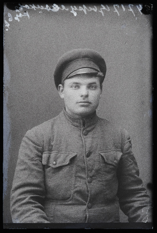 Sõjaväelane Tsõrulnikov.