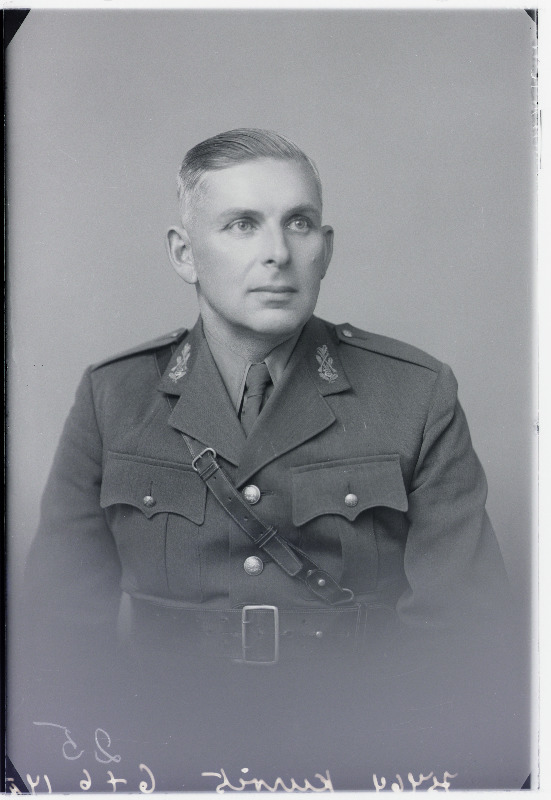Vabadussõja ajaloo mälestuste kogumise toimkonna juht kolonelleitnant Oskar Kurvits.