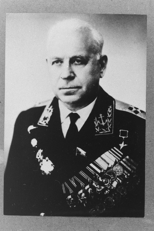 Kassatonov, Vladimir - NSV Liidu ülemnõukogu VIII koosseisu saadik.