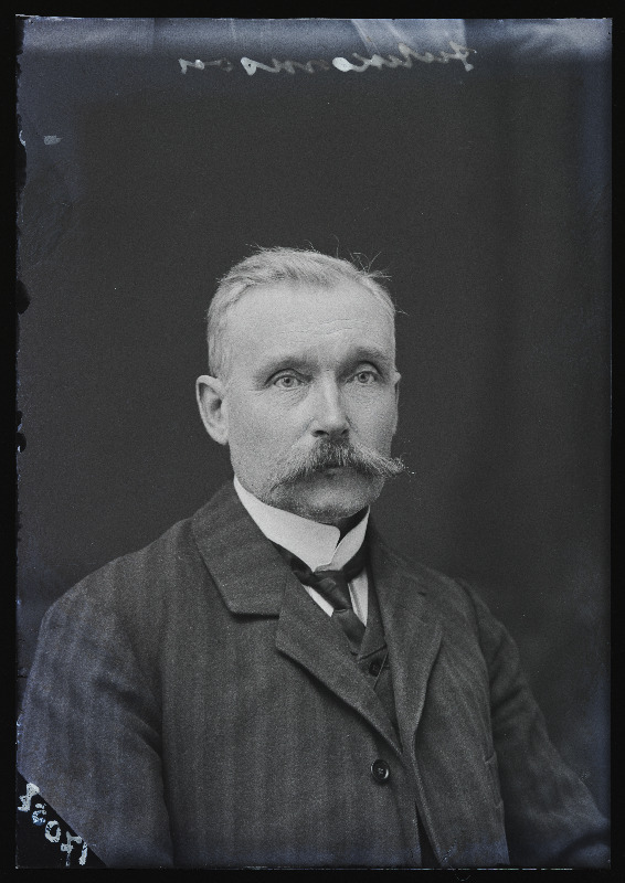 Hans Juhkamson.