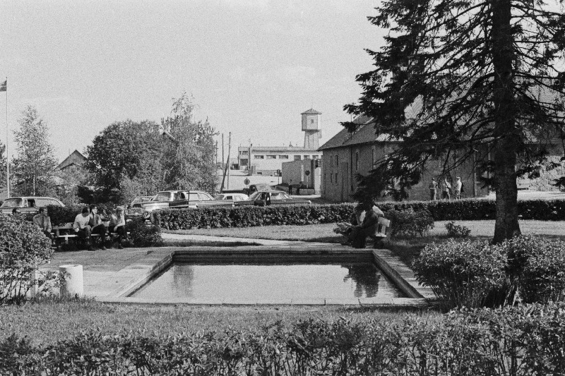Viljandi rajooni J. Gagarini nim näidissovhoostehnikumi keskus.