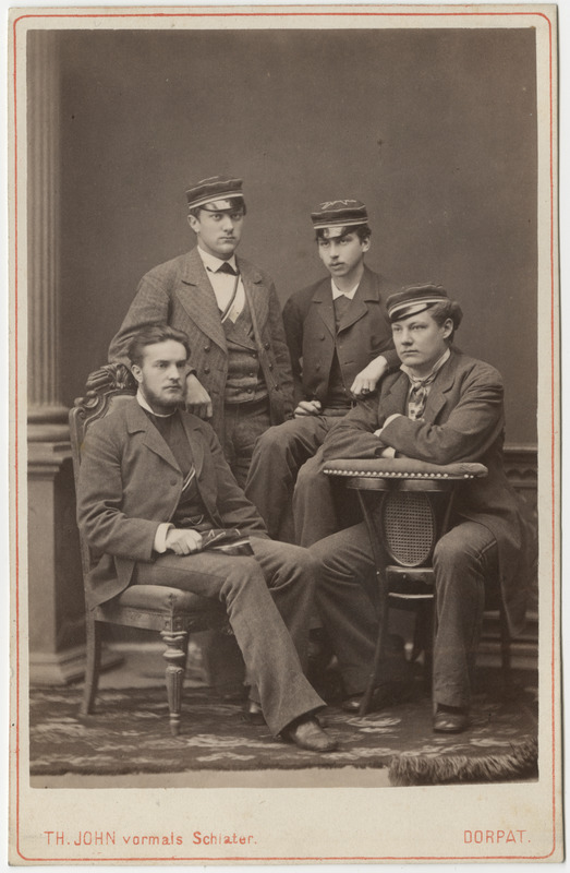 Osa korporatsiooni "Livonia" 1880. a II semestri värvicoetusest, grupifoto