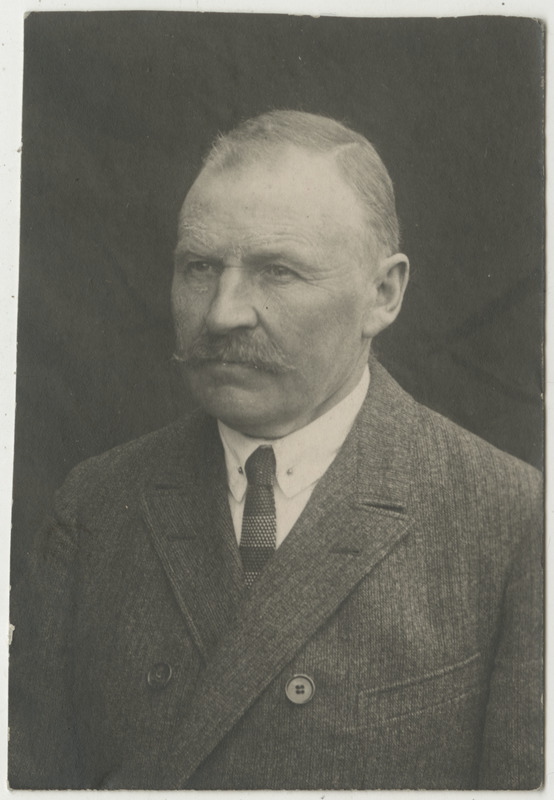 Hans Kalberg, põllumees ja seltskonnategelane, (Kolgas),portreefoto