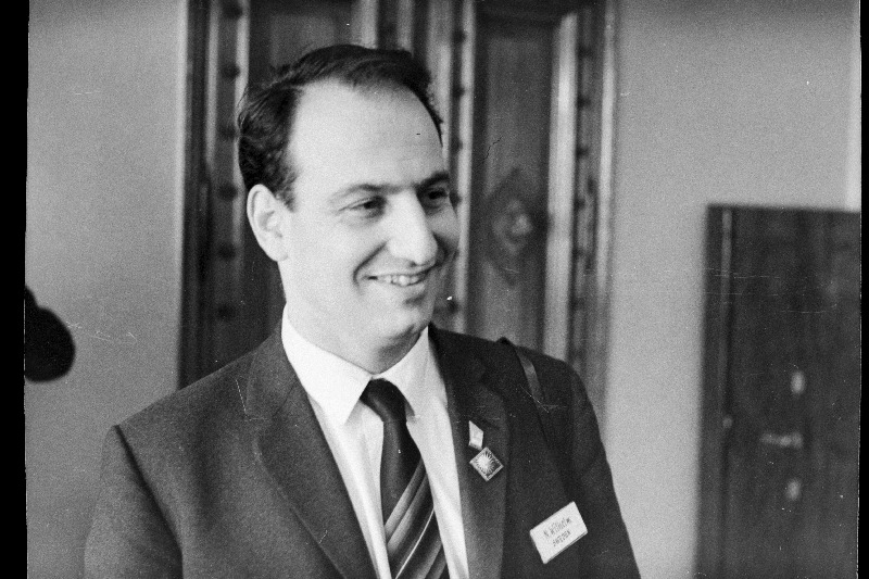Rahvusvahelisest helkivate ööpilvede sümpoosionist osavõtja dr N. Wiehelm Rootsist.