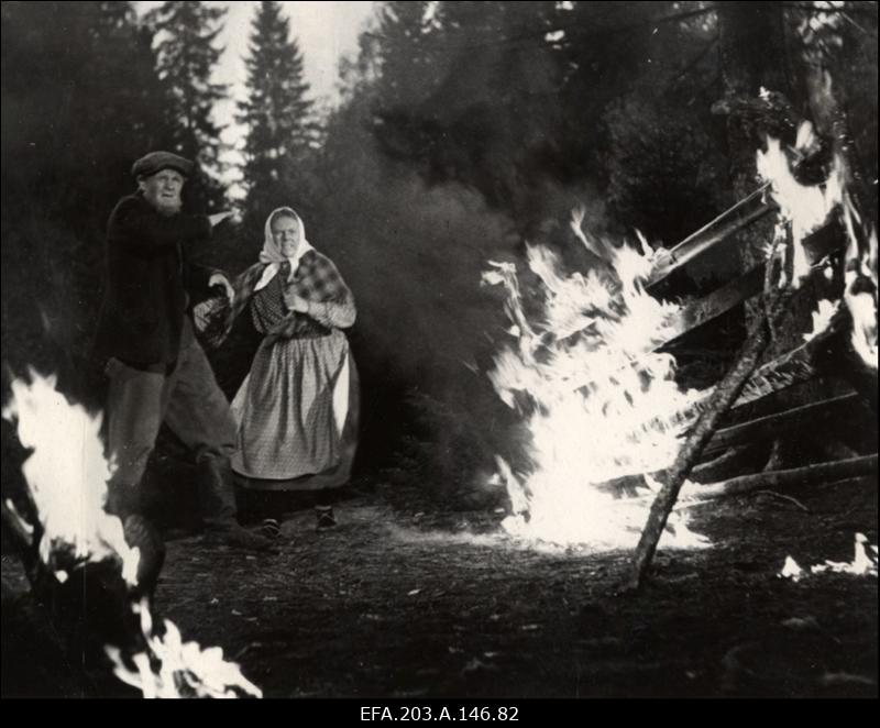 Kaader filmistuiudioTallinnfilm mängufilmist Põrgupõhja uus Vanapagan.