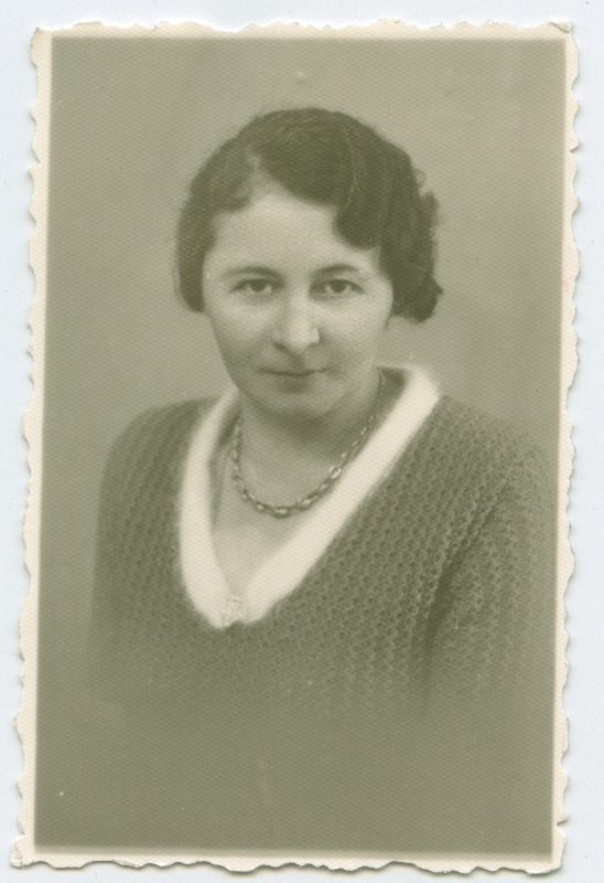 Lydia Tšernilovsky-Sokol. Passitaotluse foto