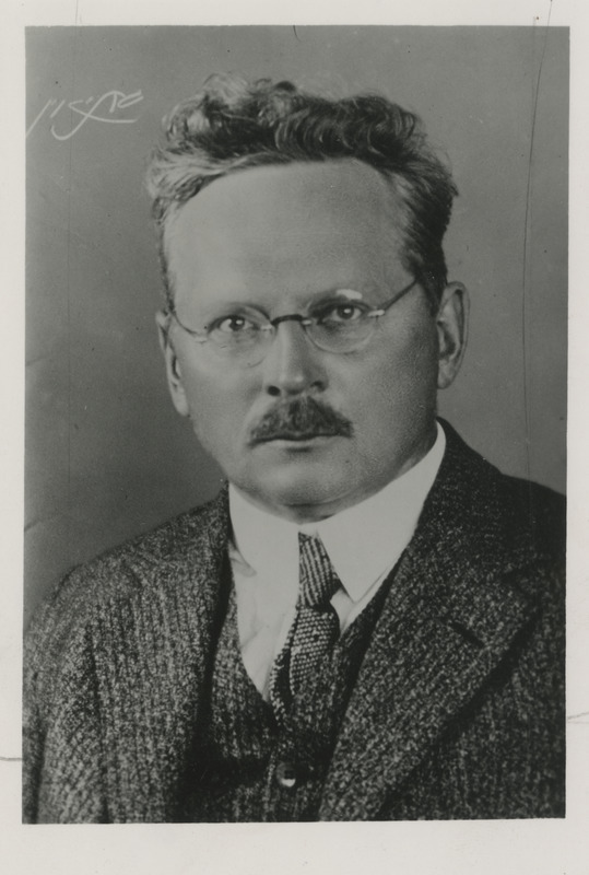 Professor Lauri Kettunen