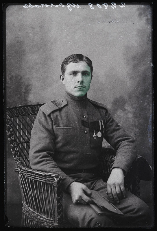 Sõjaväelane Izwekoff (Izvekov).