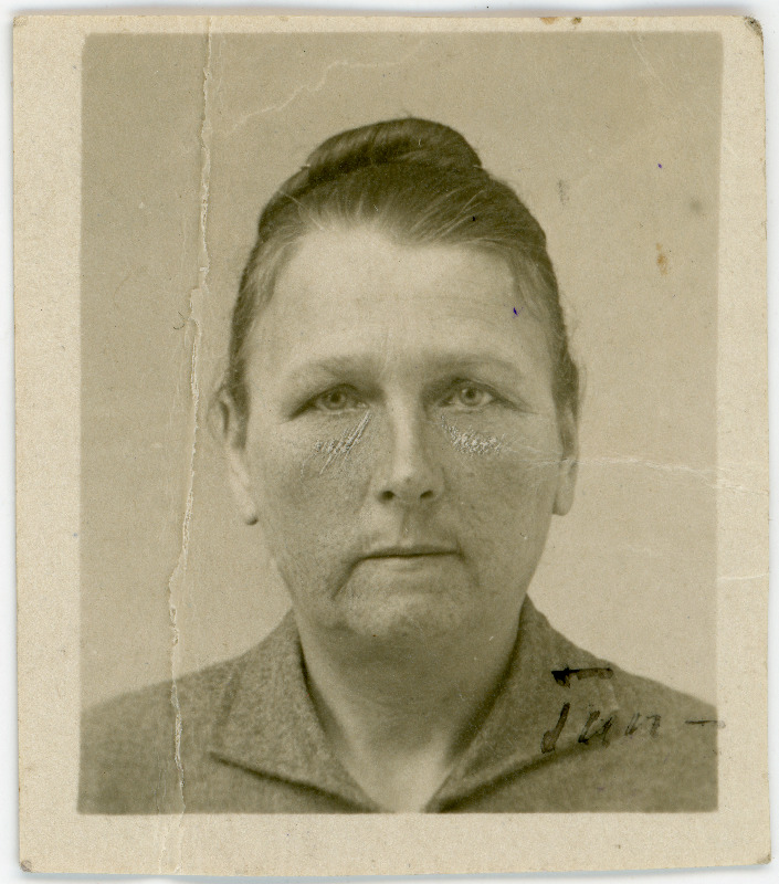 Julie Karli t Tihomirova