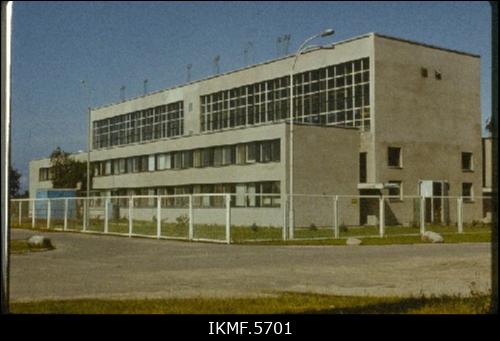 Kirovi Näidiskalurikolhoosi šampoonitsehhi hoone 1987-90. aastatel