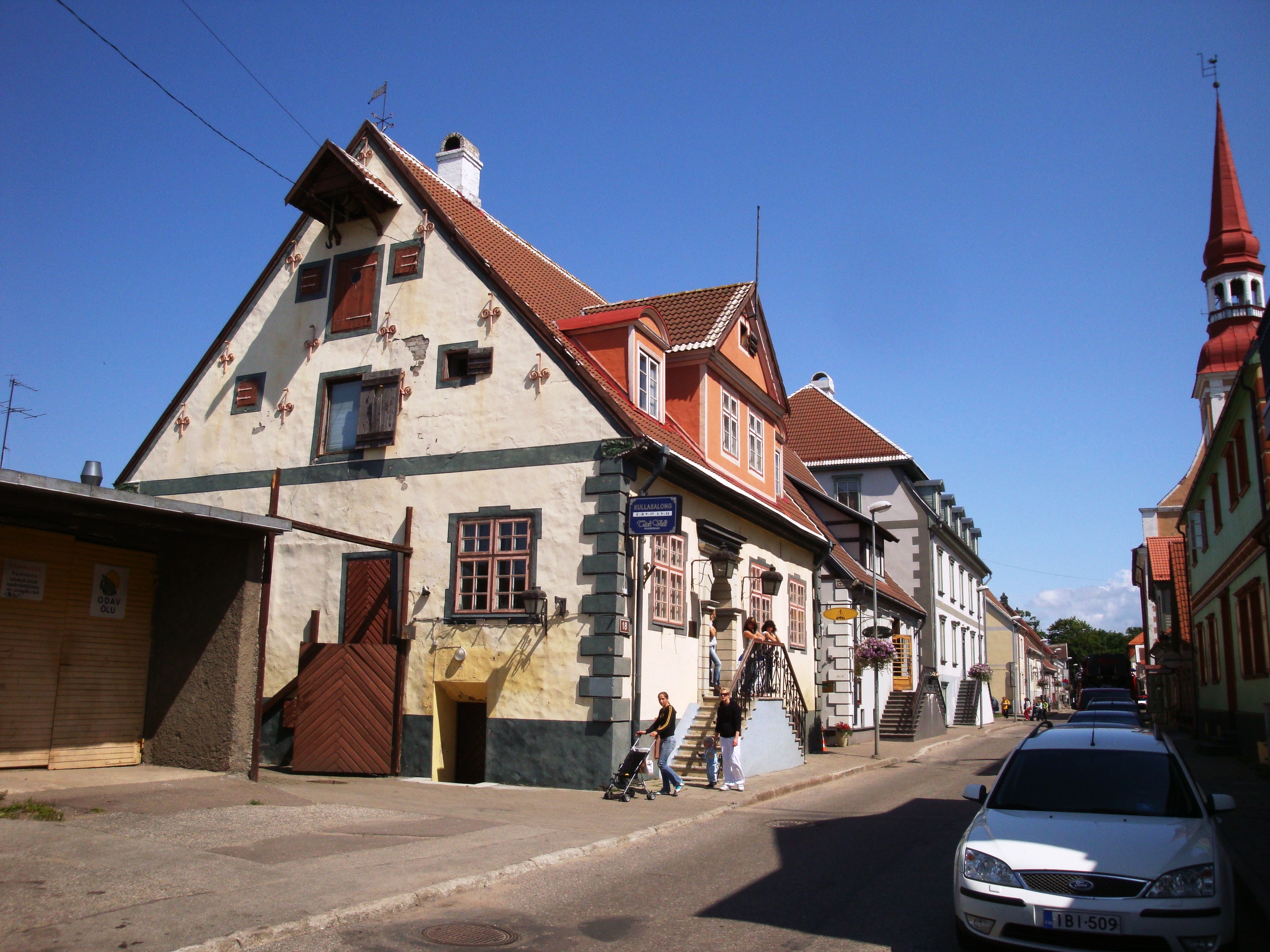 Parnu streets - panoramio - Ainars Brūvelis (2) - Pärnu streets