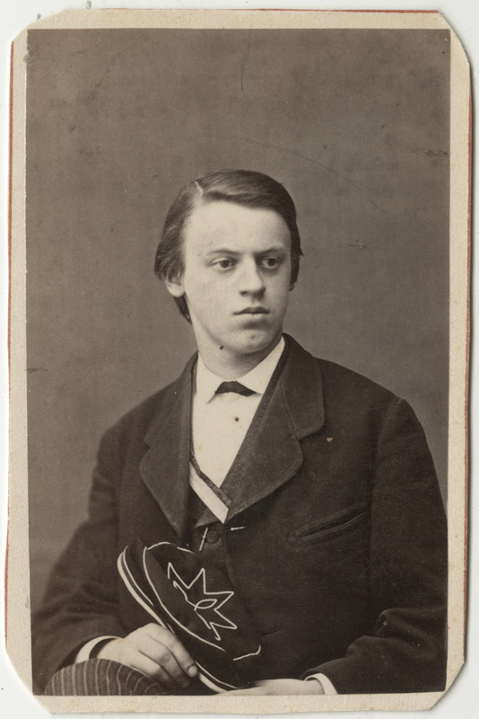 Korporatsioon "Estonia" liige Alexander Peters, portreefoto