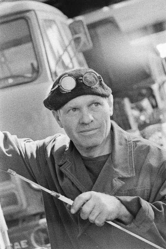 Autobaasi nr 23 lukkseppade brigadir Mihhail Fominov.