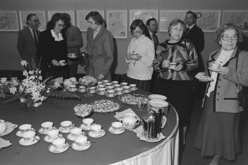 Eesti Tarbijateühistute Keskliidu 75. aastapäeva tähistamine ETK saalis.