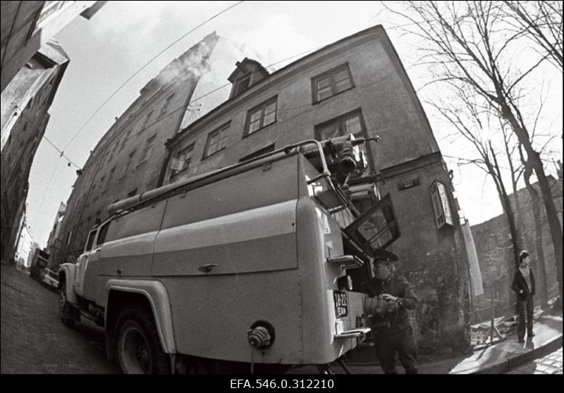 Tuletõrje vm (sõjaväestatud).