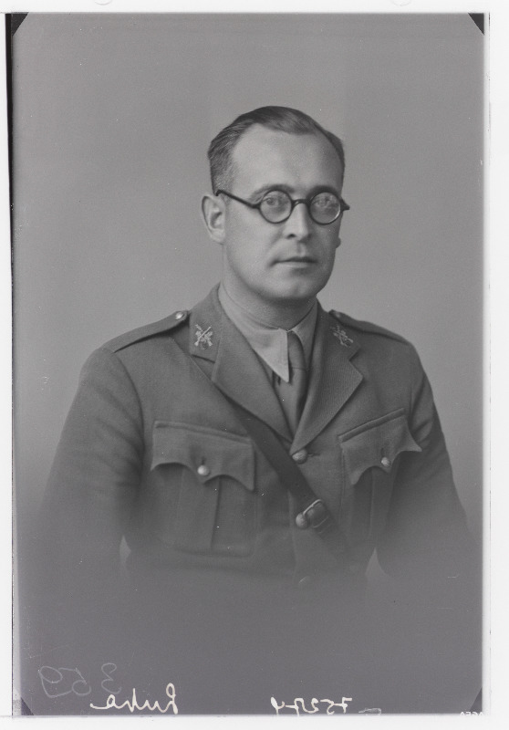 10.Üksik Jalaväepataljoni majandusohvitser leitnant Arnold Luha.
