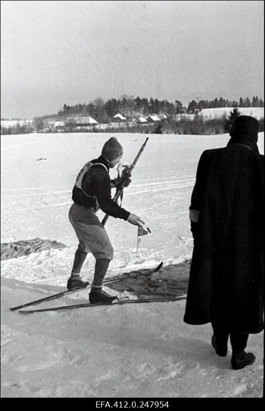 NSV Liidu suusatamise meistrivõistluste ajal Otepääl.