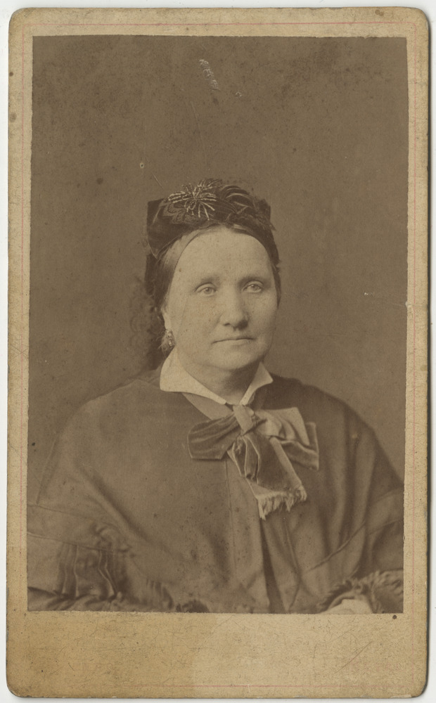 Proua Lasner, portreefoto