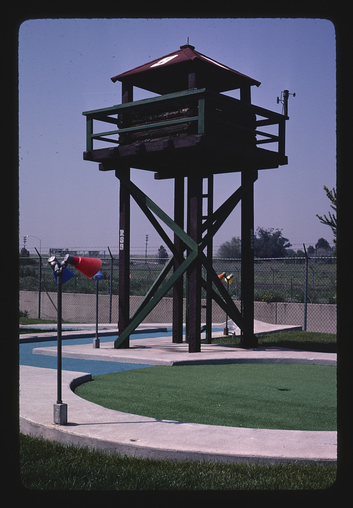 Watch tower, Castle Park Golf, Sherman Oaks, California (LOC)