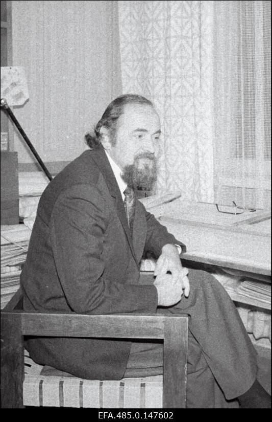 Kunstiteadlane Jüri Keevallik.