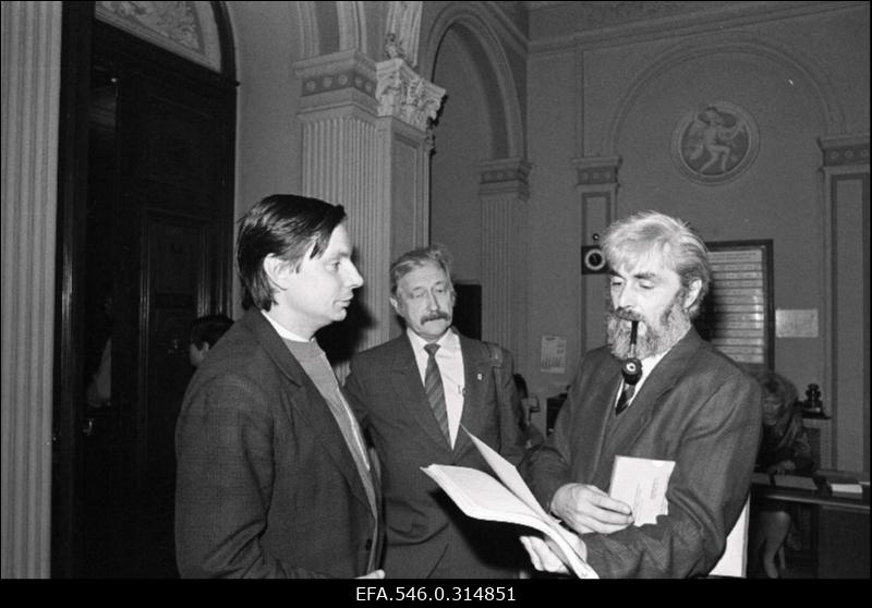 Teaduste Akadeemia presidendi valimised. (Jätkab Karl Rebane.)