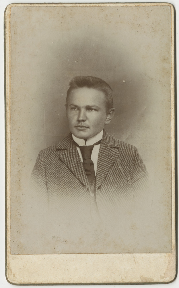 Tuvastamata meesterahvas, portreefoto