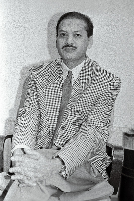 Ameerika Balti Panga president Suhail P. Mukhtar (paremal).