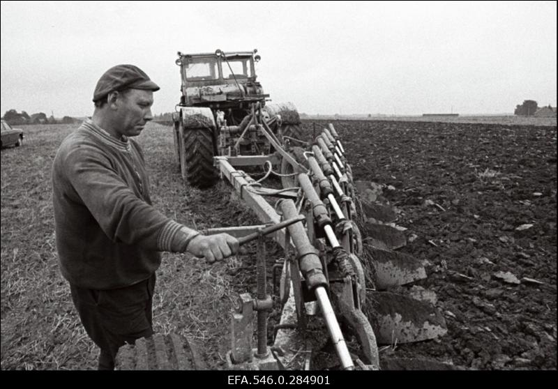 Jõgeva "Rahva Hääle" kolhoos.