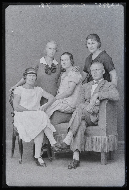 Grupp inimesi, (foto tellija Kurik).