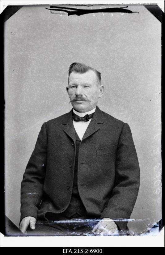 Heinrichsen.