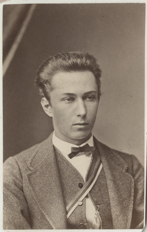 Korporatsiooni "Livonia" liige Walter Pacht, portreefoto
