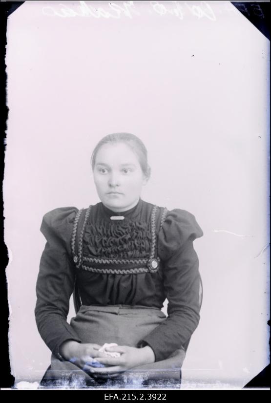 Marie Kahu.