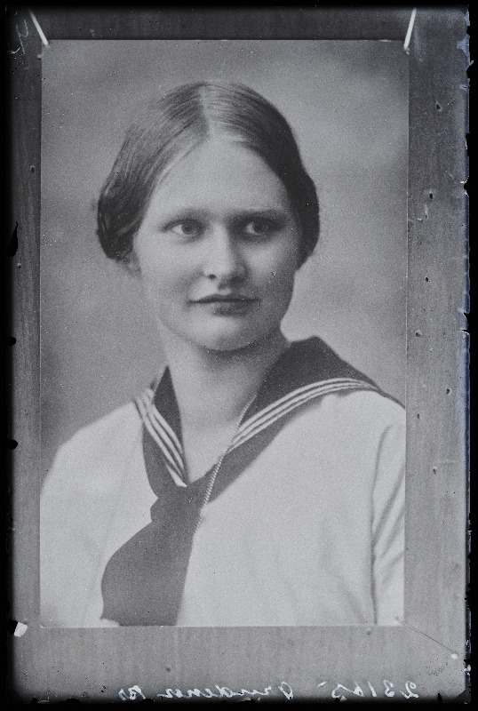 Neiu foto, (17.01.1917 fotokoopia, tellija parun von Krüdener).