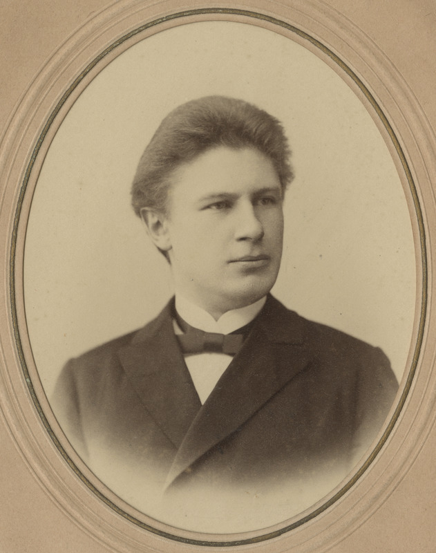 Tartu Ülikooli teoloogiaprofessor Alfred Seeberg, portreefoto
