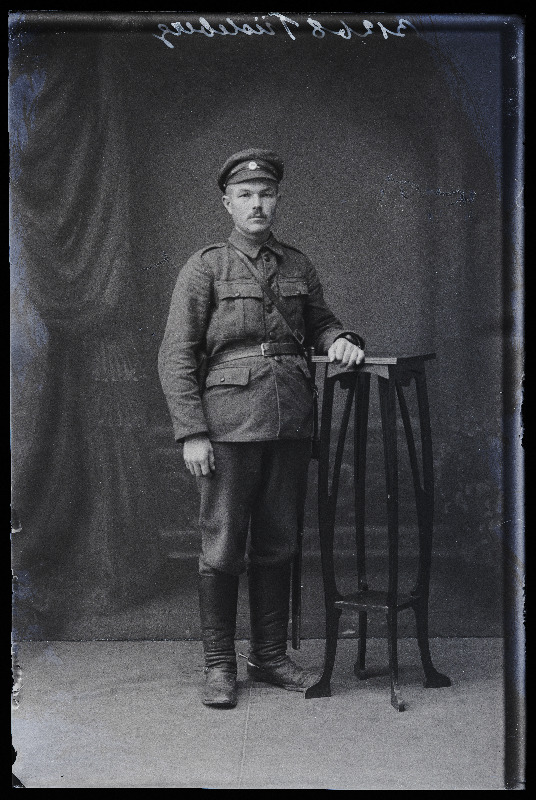 Sõjaväelane Tiideberg.