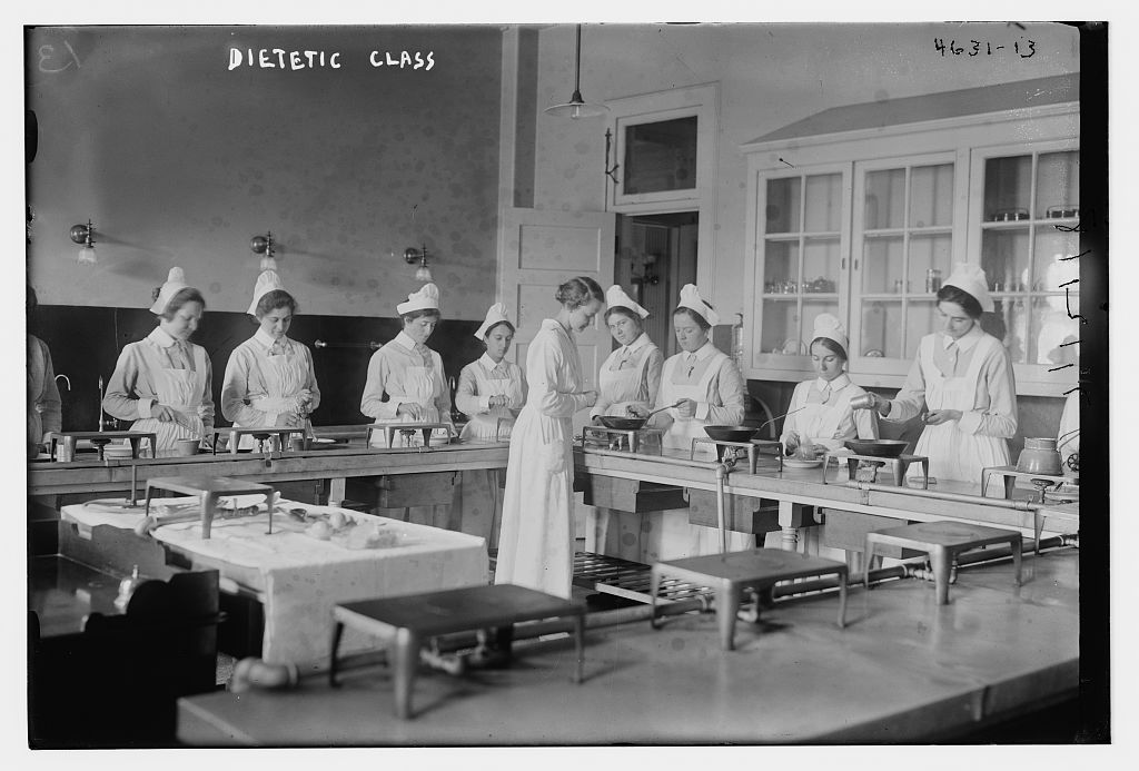 Dietetic class  [nursing] (LOC)