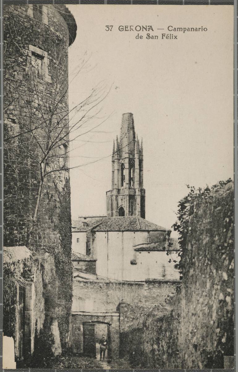 37. Gerona - Campanario de San Félix - View of the bell tower of the church of Sant Feliu from the Archaeological walk before the opening works. On the left, the tower Cornelia.