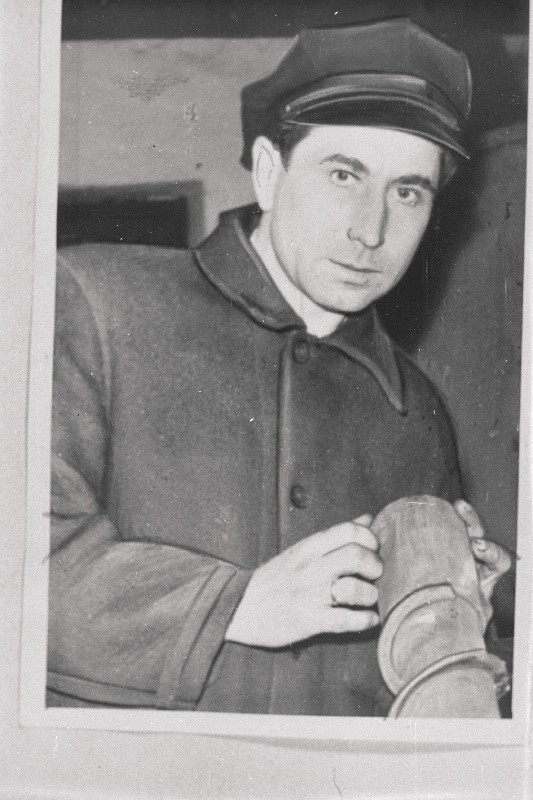 Maardu Keemiakombinaadi remonditsehhi tehnoloog Elmar Uuetalv.