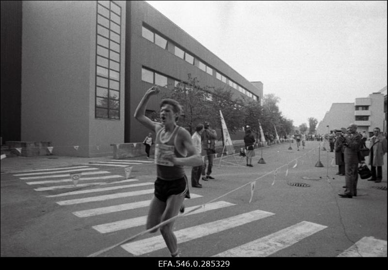 "Rahva Hääle" rahvajooks.